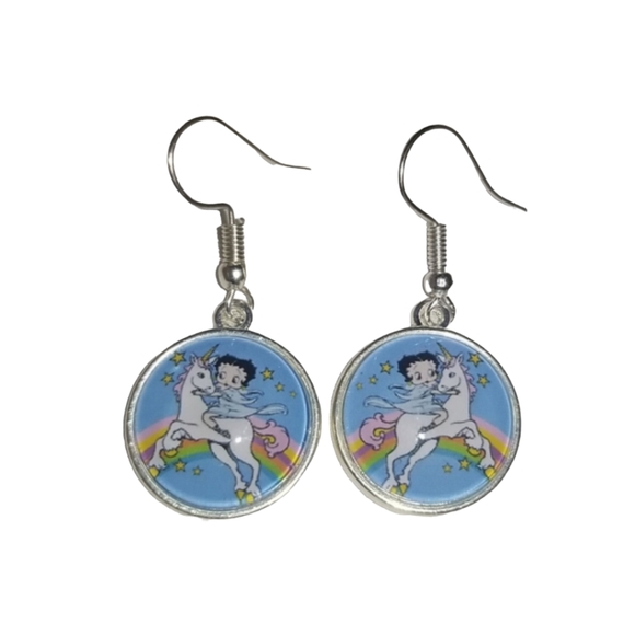 Handcrafted Betty Boop Earrings - Picture 1 of 4